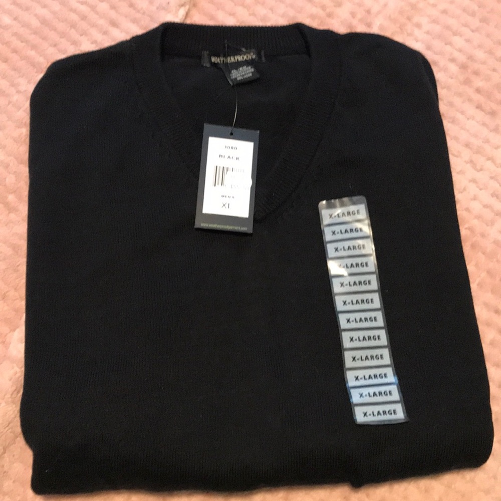 NWT weatherproof black sweater